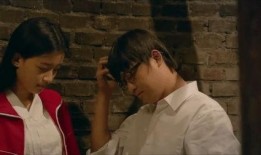 青春爱欲吻 在线观看,青春校园爱情的甜蜜旋律