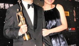 郑中基夫妻爆料视频,揭秘娱乐圈背后的真相