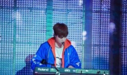 大张伟家世爆料视频播放,家族背景曝光，背后的故事令人震惊