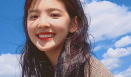 娱乐爆料章若楠陈伟霆,甜蜜互动引热议