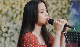 娱乐吃瓜酱与娜娜